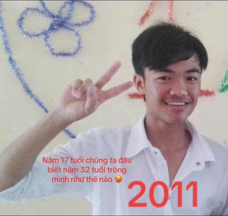 Sơn năm 17 tuổi, năm 2011, tóc còn dày